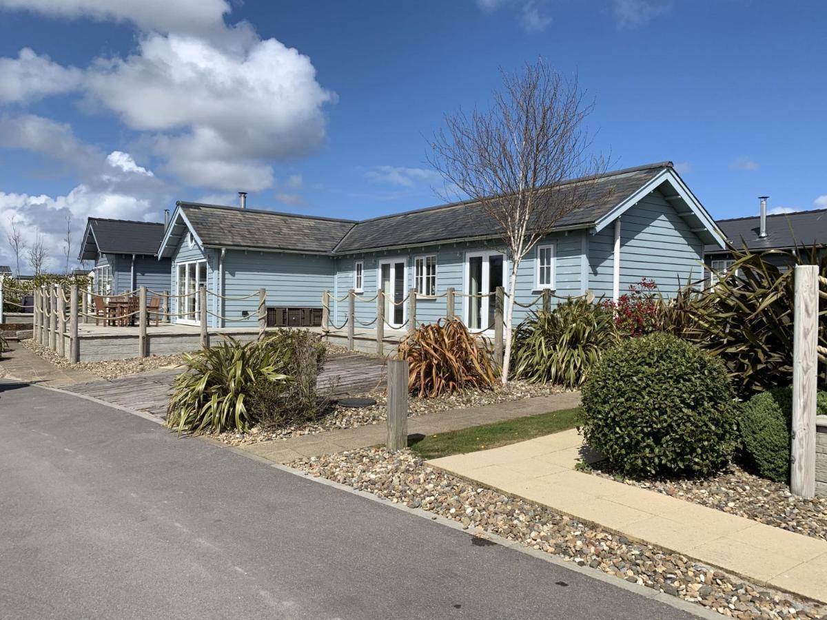Blue Bay At The Bay Filey, Sleeps 4-6, 2 Dogs Welcome For Free Too Extérieur photo
