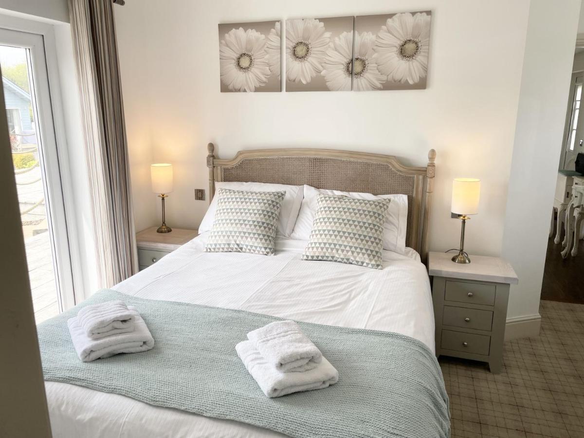 Blue Bay At The Bay Filey, Sleeps 4-6, 2 Dogs Welcome For Free Too Extérieur photo